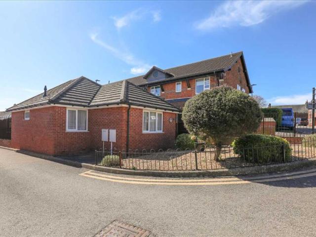 Bungalow for sale in Burton Latimer