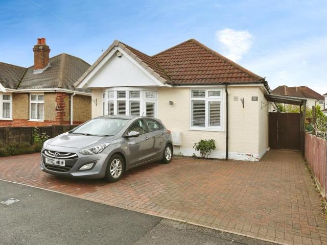 Bungalow for sale in Harefield, City Of Southampton