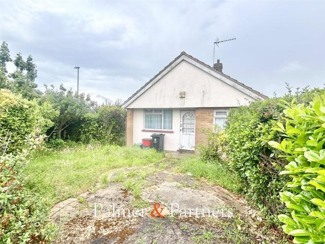Bungalow for sale in Dale Hill, Essex