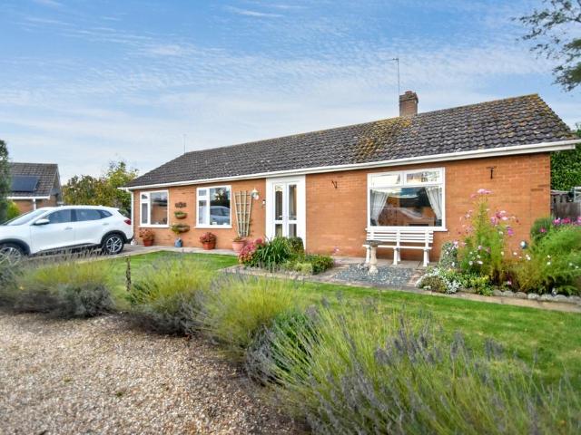 Bungalow for sale in Belleau, Lincolnshire