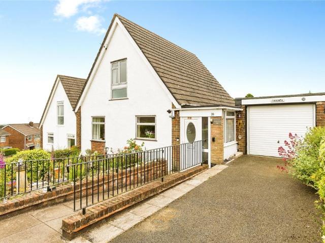 Bungalow for sale in Coedpoeth, Wales