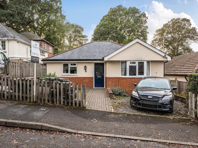 Bungalow for sale in Harefield, Southampton