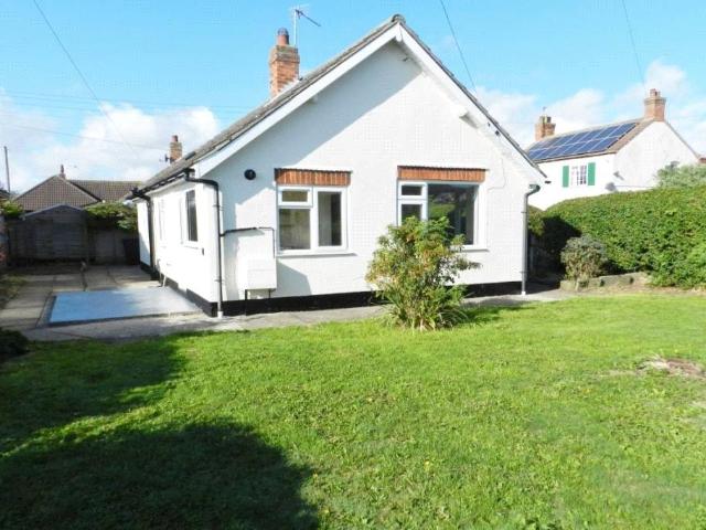 Bungalow for sale in Sutton-on-Sea, East Lindsey