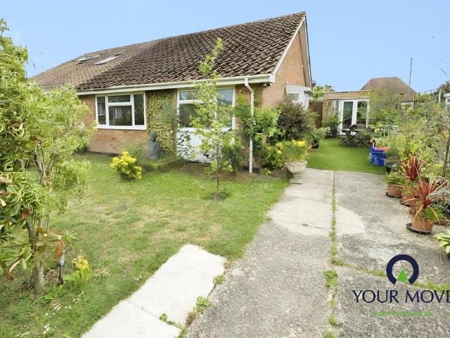 Bungalow for sale in Monkton, Acol