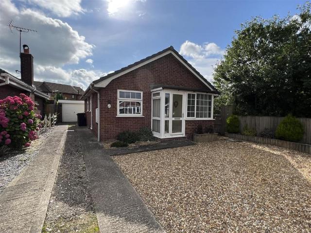 Bungalow for sale in Maelor South, Wales
