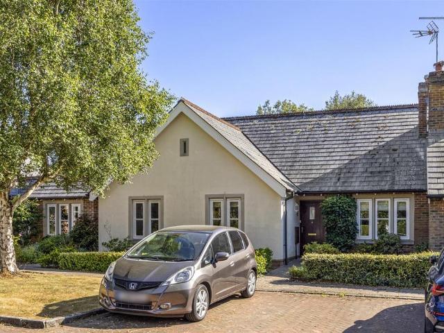 Bungalow for sale in Perryfields, West Sussex