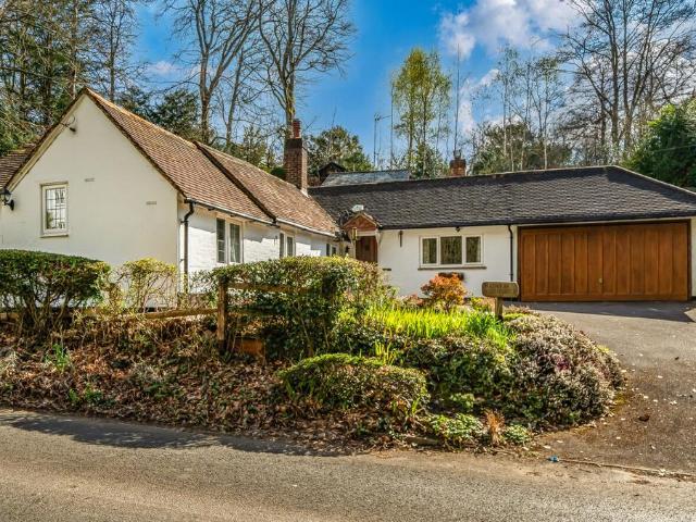Bungalow for sale in Bolton Low Houses, Hampshire