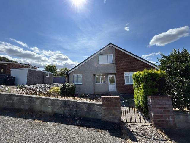 Bungalow for sale in Rhos-on-sea, Wales