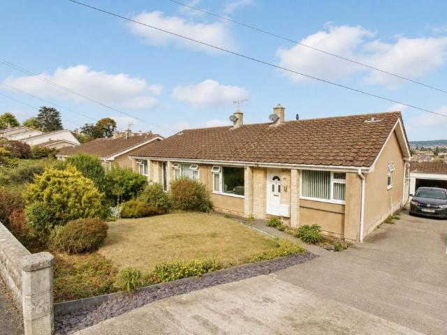 Bungalow for sale in Oldmixon, Weston-super-mare