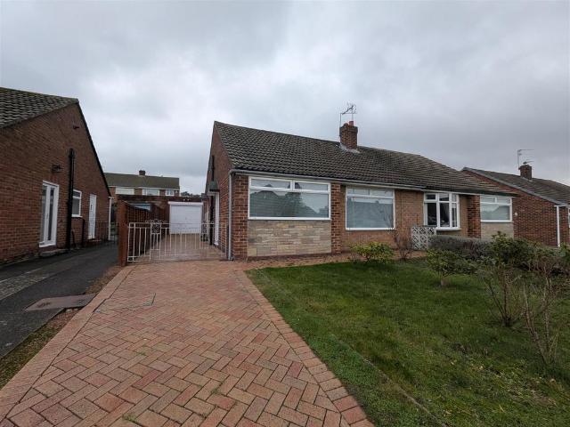 Bungalow for sale in Hummersknott, Darlington