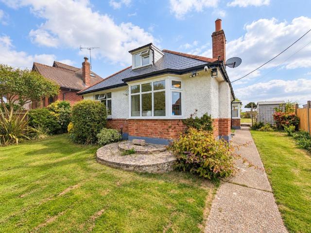 Bungalow for sale in Upper Hyde, Shanklin
