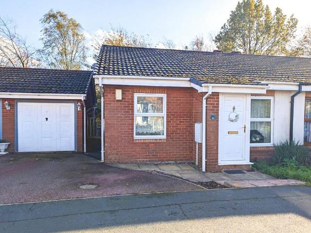 Bungalow for sale in Heath Hill, Dawley