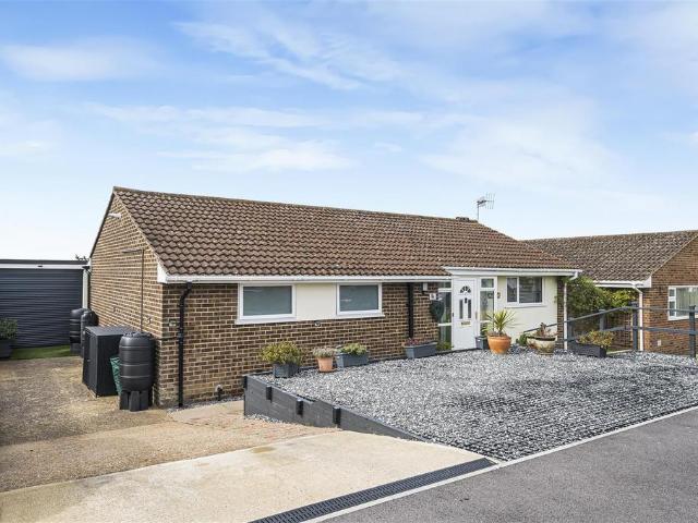 Bungalow for sale in Mount Pleasant, Iford