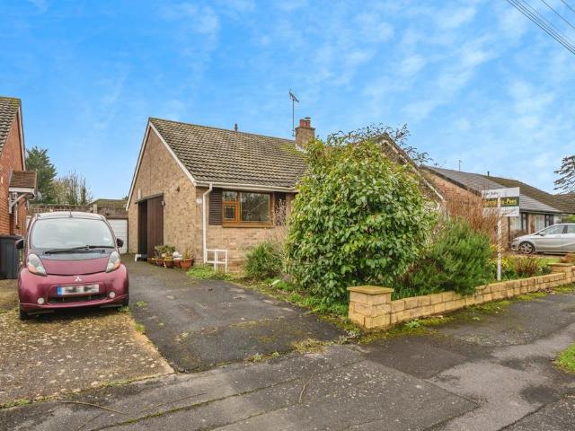 Bungalow for sale in Spring Vale, Hampshire