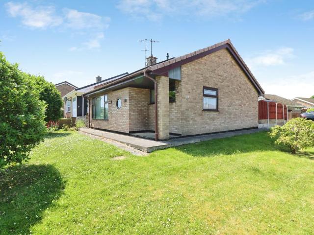 Bungalow for sale in Staveley CP, Loundsley Green