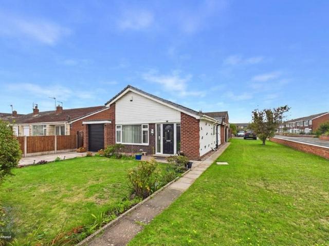 Bungalow for sale in St Annes, Fylde