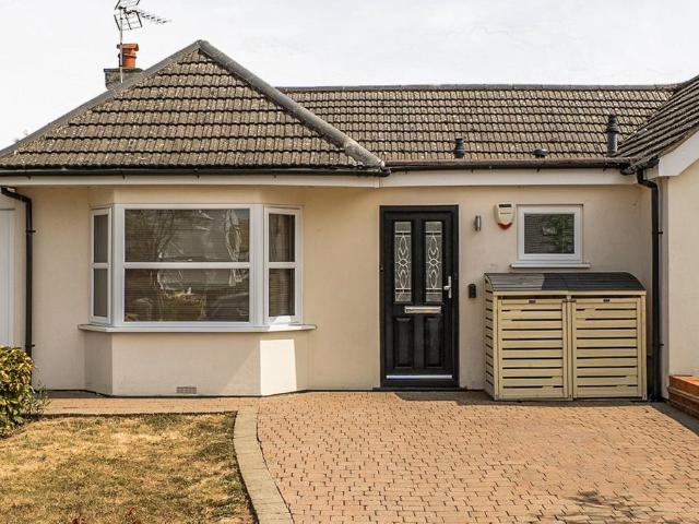 Bungalow for sale in Greater London