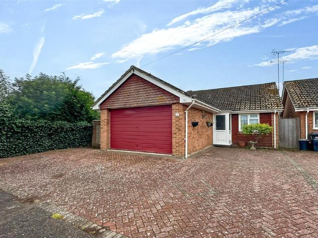 Bungalow for sale in Rustington, Clapham