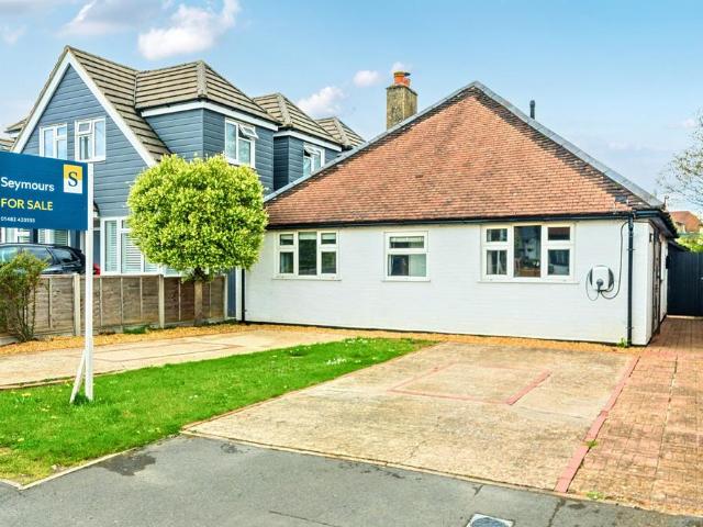 Bungalow for sale in Fole, Surrey