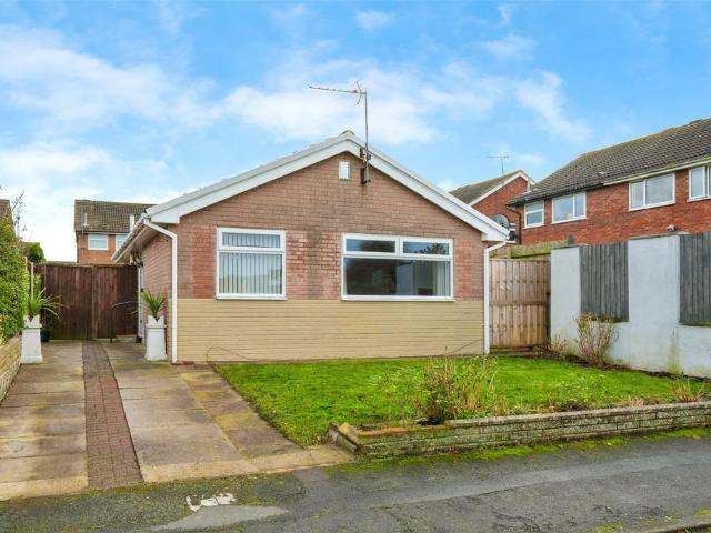 Bungalow for sale in Moreton, Wirral