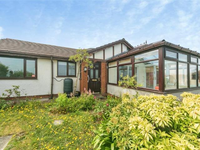 Bungalow for sale in Saint Gwynan's, Dwygyfylchi