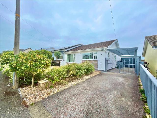 Bungalow for sale in Saundersfoot, Wales