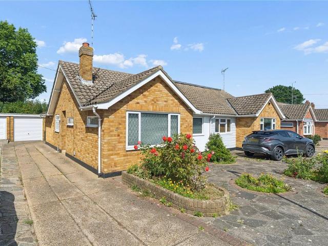 Bungalow for sale in Wickford, Shotgate