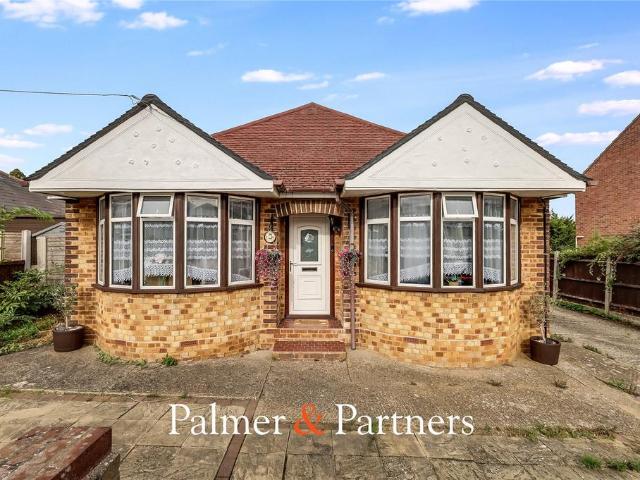 Bungalow for sale in Maldon