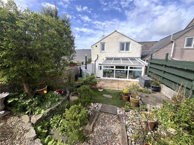 Bungalow for sale in Monkton, Pembroke