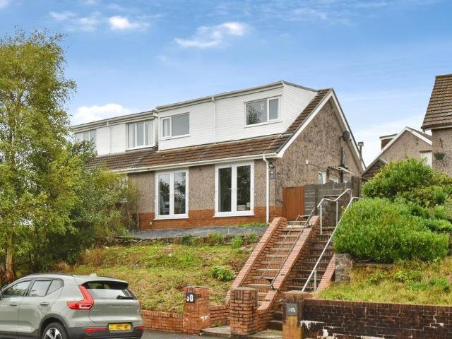Bungalow for sale in Llansamlet, Wales