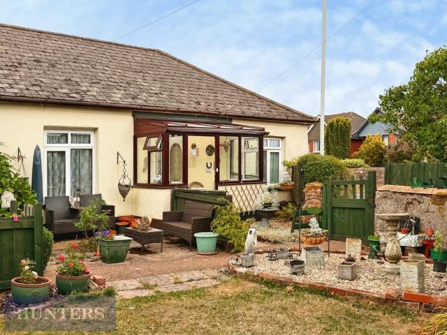 Bungalow for sale in Watergate, Devon