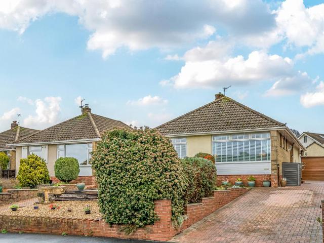 Bungalow for sale in Wick and Abson, Bridge Yate
