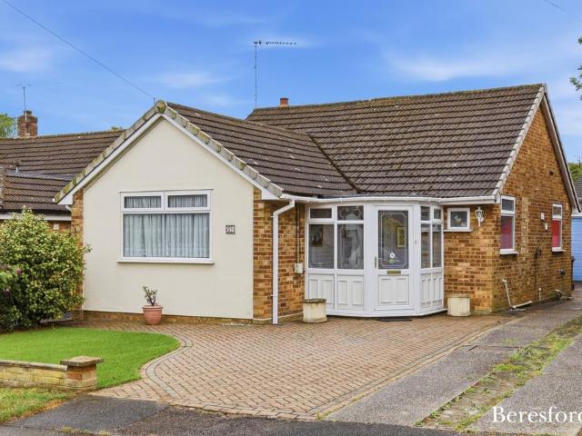 Bungalow for sale in Hutton, Navestock Side