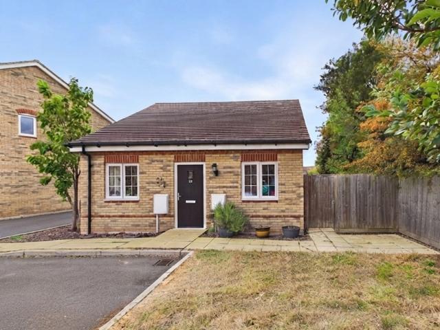 Bungalow for sale in Huntingdon, Cambridgeshire
