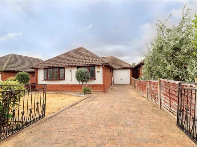 Bungalow for sale in Dale Hill, Essex