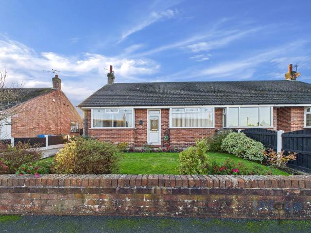 Bungalow for sale in Freckleton