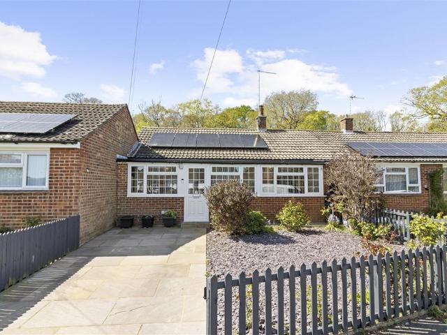 Bungalow for sale in Willingdon and Jevington, Cross In Hand