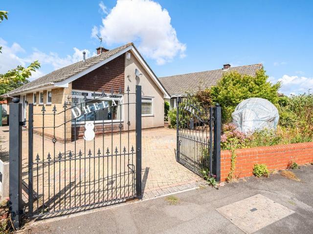 Bungalow for sale in Wick and Abson, Wick