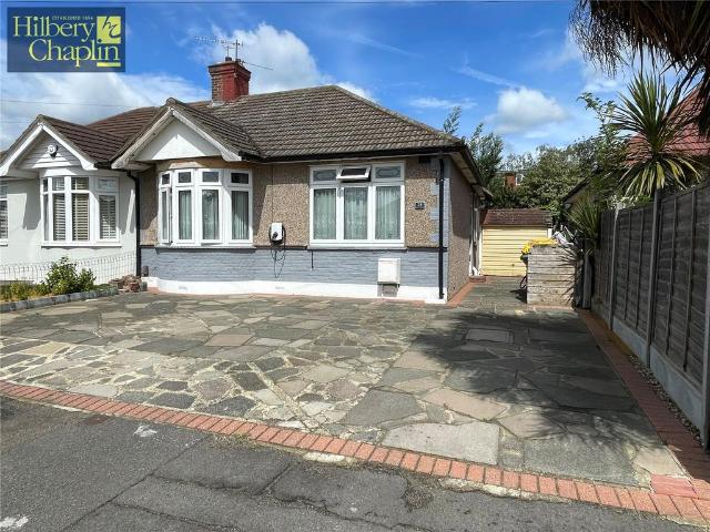 Bungalow for sale in Marks Gate, Greater London