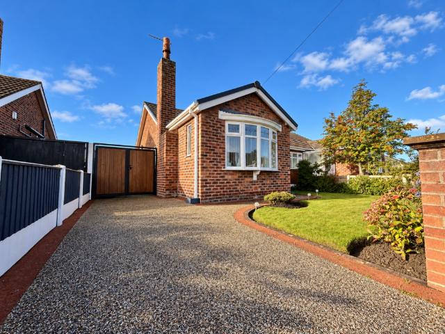 Bungalow for sale in Little Thornton, Wyre