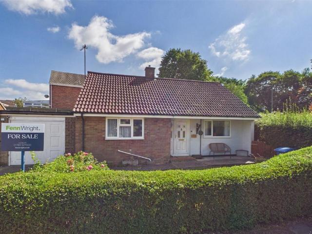 Bungalow for sale in Chelmondiston, Suffolk