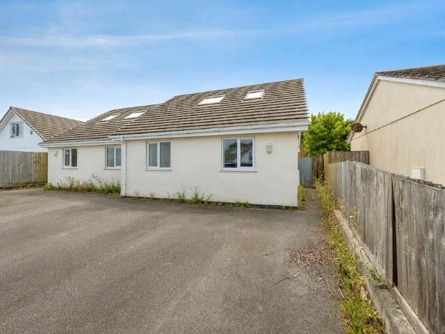 Bungalow for sale in Cornwall
