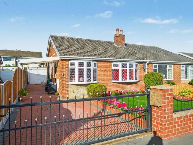 Bungalow for sale in Rothwell Haigh, Leeds