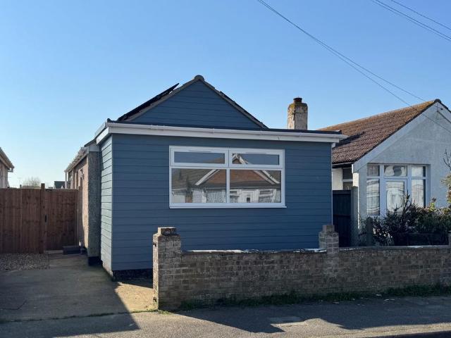 Bungalow for sale in Dale Hill, Essex
