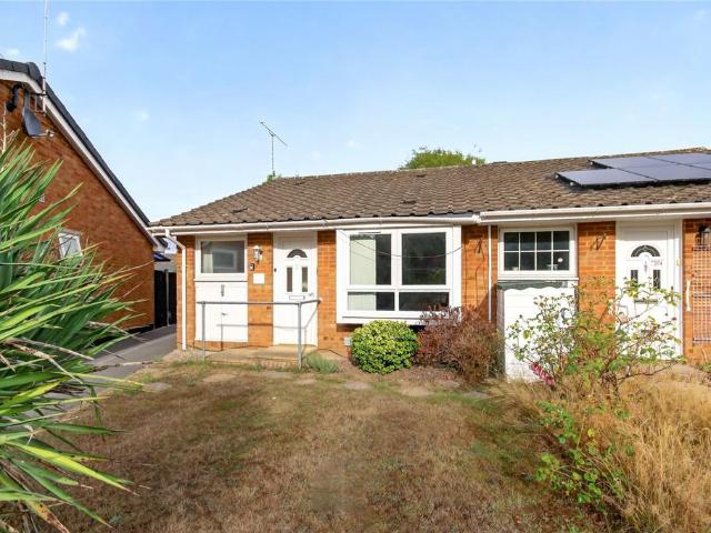 Bungalow for sale in Birch Hill, Bracknell
