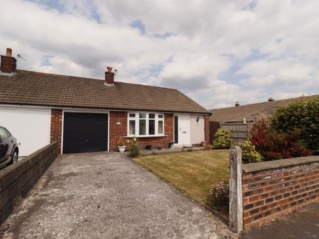 Bungalow for sale in Greystone Heath