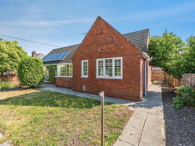 Bungalow for sale in Totton and Eling, Ashurst Bridge