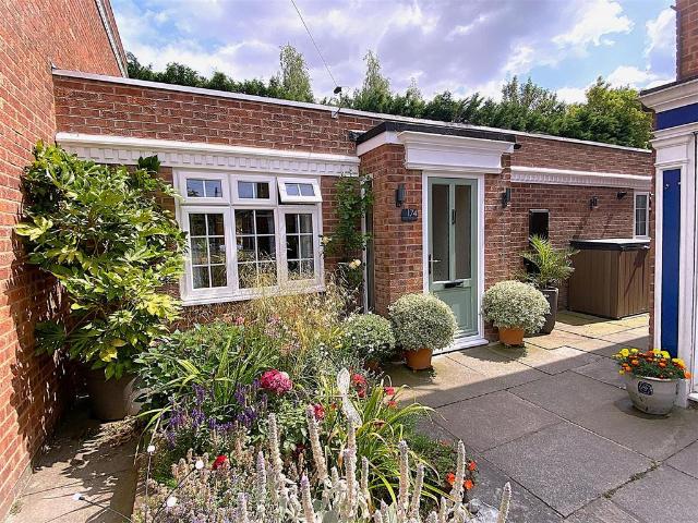 Bungalow for sale in Syston, Elmfield