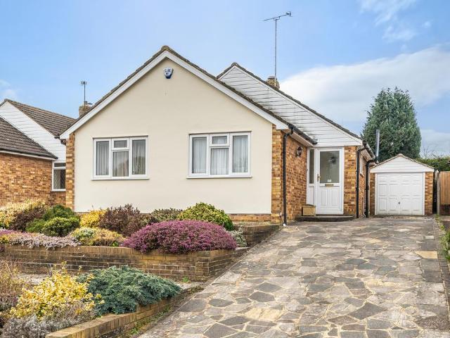 Bungalow for sale in Fretherne, Hertfordshire