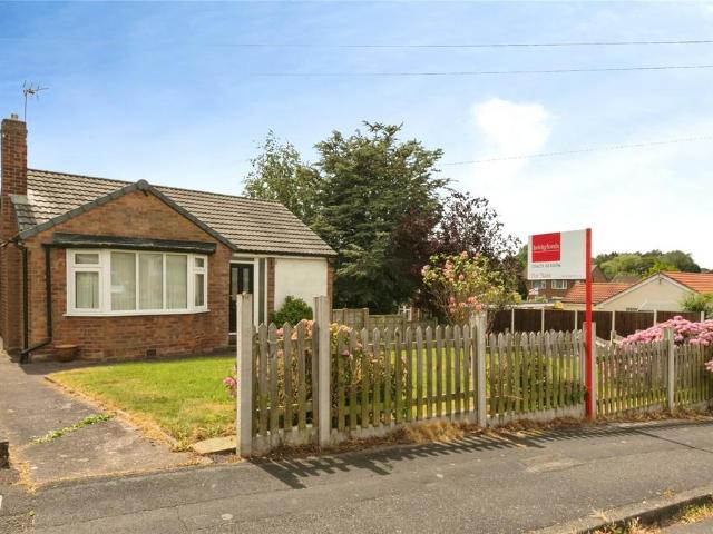 Bungalow for sale in Ivy Meade, Macclesfield